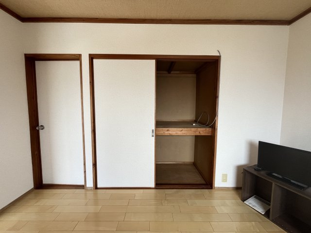 カーサインフィニティの収納