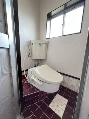 カーサインフィニティのトイレ