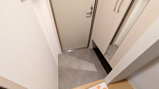 【玄関】