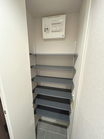 レジデンスヒューゲル鶴ヶ丘Ⅱの収納