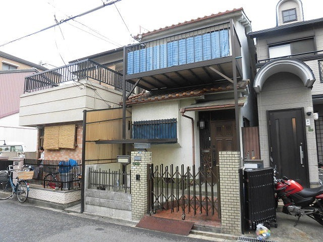 大阪市東淀川区淡路５丁目の一戸建て