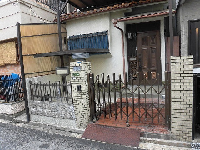 大阪市東淀川区淡路５丁目の一戸建て