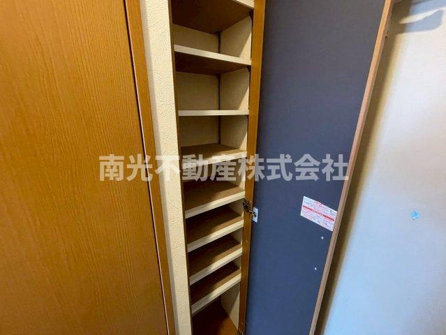 インパレス小阪の収納