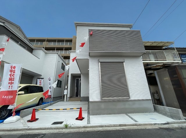 京都市伏見区深草仙石屋敷町　第1期　新築一戸建ての外観|お客様に長く安心して住んでいだだける事にこだわった家づくり！住んでからのアフターサービスにもしっかりと取り組んでいます！
