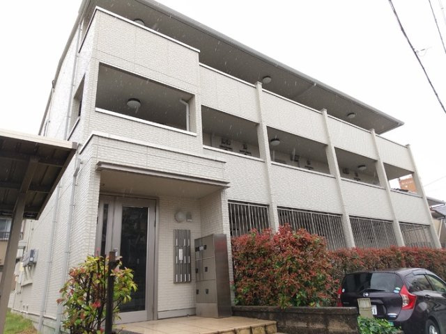 マ　メゾン菊住Ｗの外観