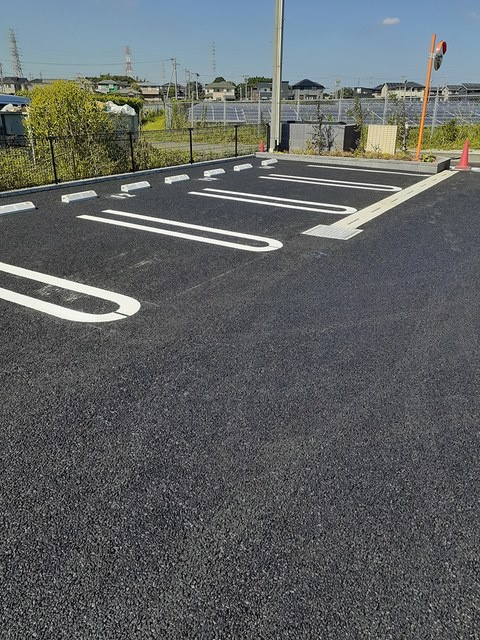 グランデ・コンフォート花水木Ａの駐車場