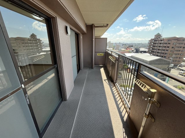 宝マンションサザンスクエア壱番館のバルコニー|南面バルコニーにつき洗濯物がよく乾きます！