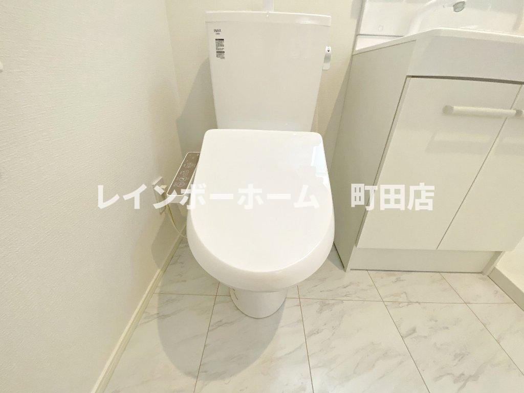 カインドネス本厚木East※初期費用分割あと払いサービス利用可能物件のトイレ|※同施工会社参考写真