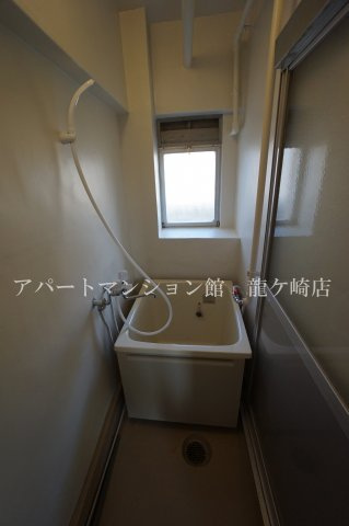 ビレッジハウス古城1号棟の浴室