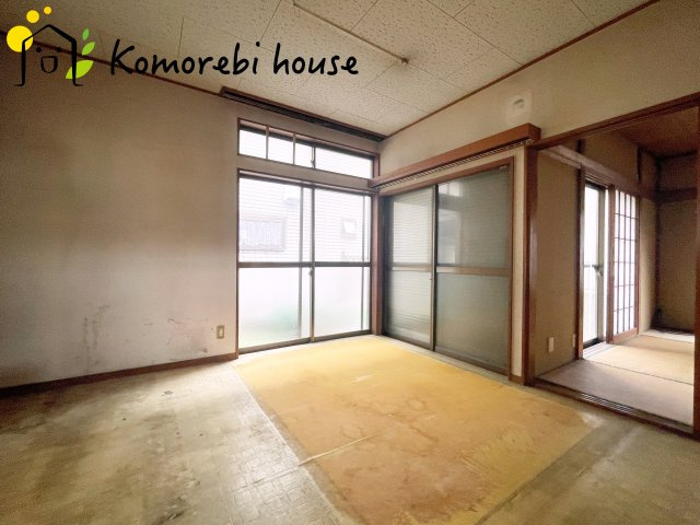 上尾市平塚　中古戸建の居間・リビング|リビングです