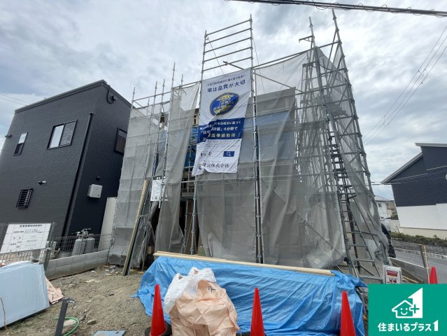 大津市真野　第4期　新築一戸建ての外観|周辺は落ち着いた街並みの住宅地！子育てがしやすい住環境です！まだ未完成ですが、現地でしかわからない事もございます。是非一度ご覧ください。