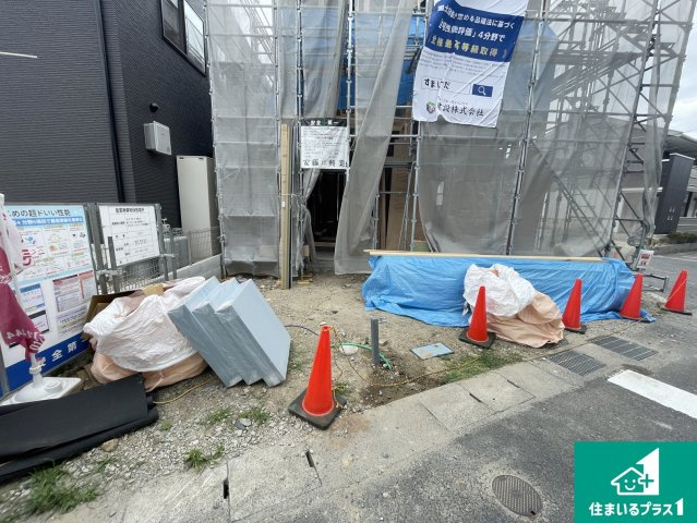 大津市真野　第4期　新築一戸建ての外観|周辺は落ち着いた街並みの住宅地！子育てがしやすい住環境です！まだ未完成ですが、現地でしかわからない事もございます。是非一度ご覧ください。
