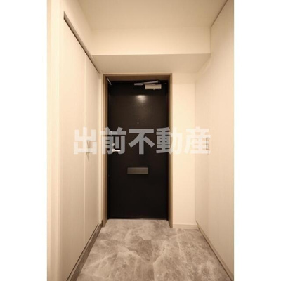 【玄関】 | BluRock神楽坂