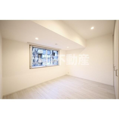 【洋室】 | BluRock神楽坂