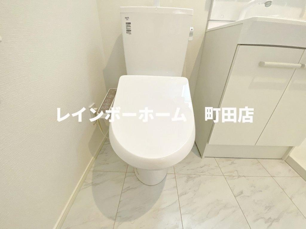カインドネス本厚木East※初期費用分割あと払いサービス利用可能物件のトイレ|※同施工会社参考写真