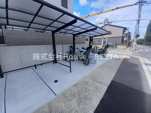 ヴェルデ天城の駐車場
