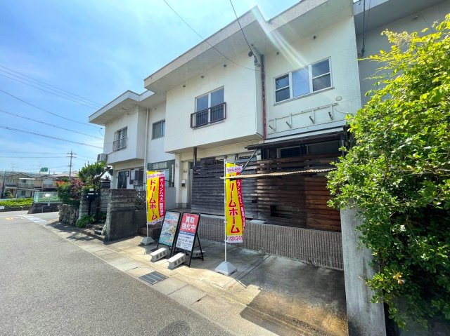【ReDream】円明寺葛原の前面道路含む現地写真|■出勤前の時間、お仕事終わりの遅い時間などお客様のご都合に合わせて対応させて頂きます。

現地（2025年9月）撮影