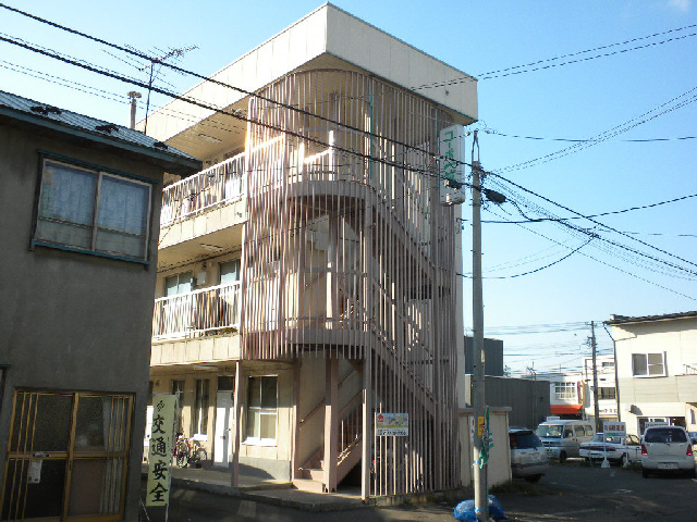 コーポ一條の外観