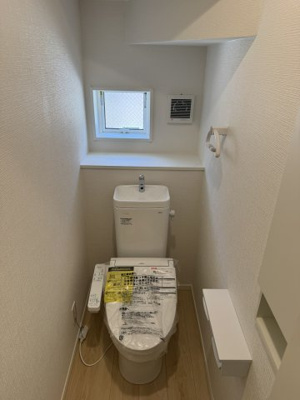 【トイレ】 | 枚方市楠葉中之芝1丁目　新築戸建て　