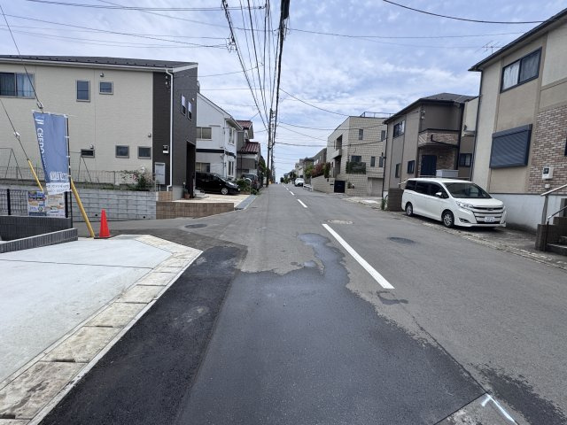市川市中国分５丁目新築戸建の前面道路含む現地写真|南西側前面道路