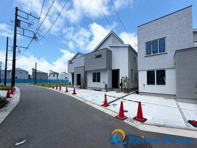 新築戸建　茅ヶ崎市柳島海岸の前面道路含む現地写真
