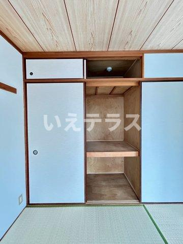 ロイヤルコートナグラの収納