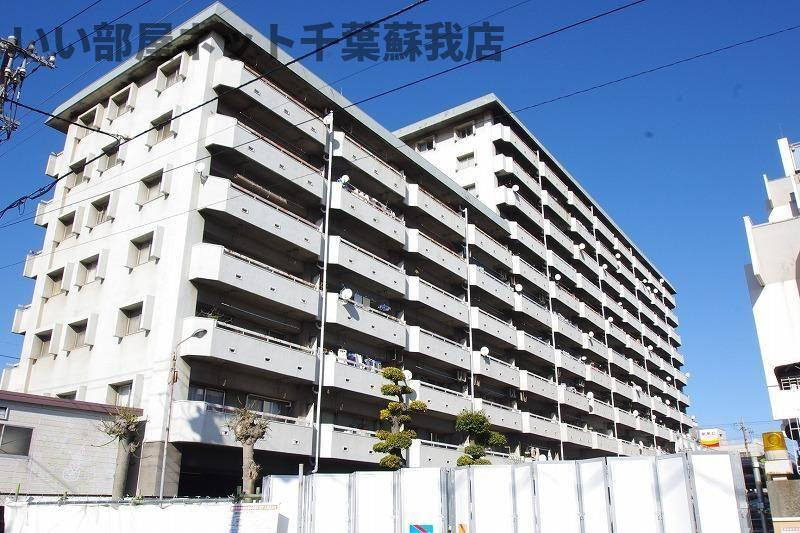 スカイラークハイツ702号の外観|外観です