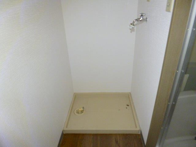 ウィステリアコート西中新田Ⅲの内装|シューズボックス