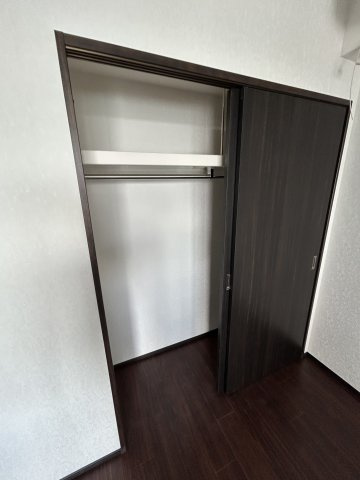 プレジオ塚本ASIANの収納