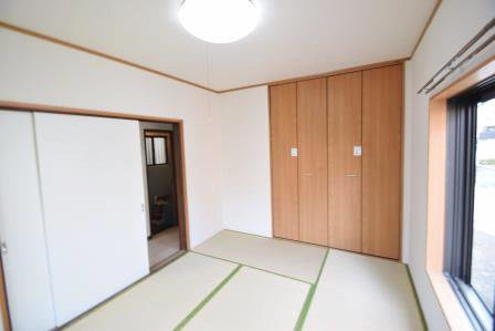 初美ハイツのその他|照明付きです！