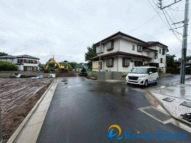 売地　茅ヶ崎市堤の前面道路含む現地写真