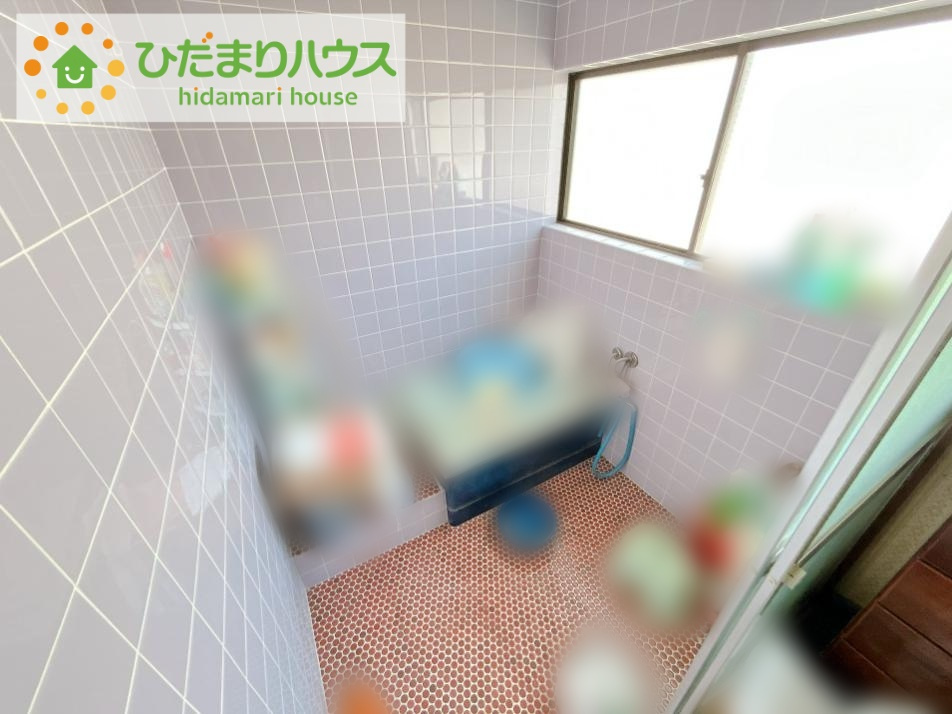 いわき市平中平窪二丁目　中古戸建の浴室