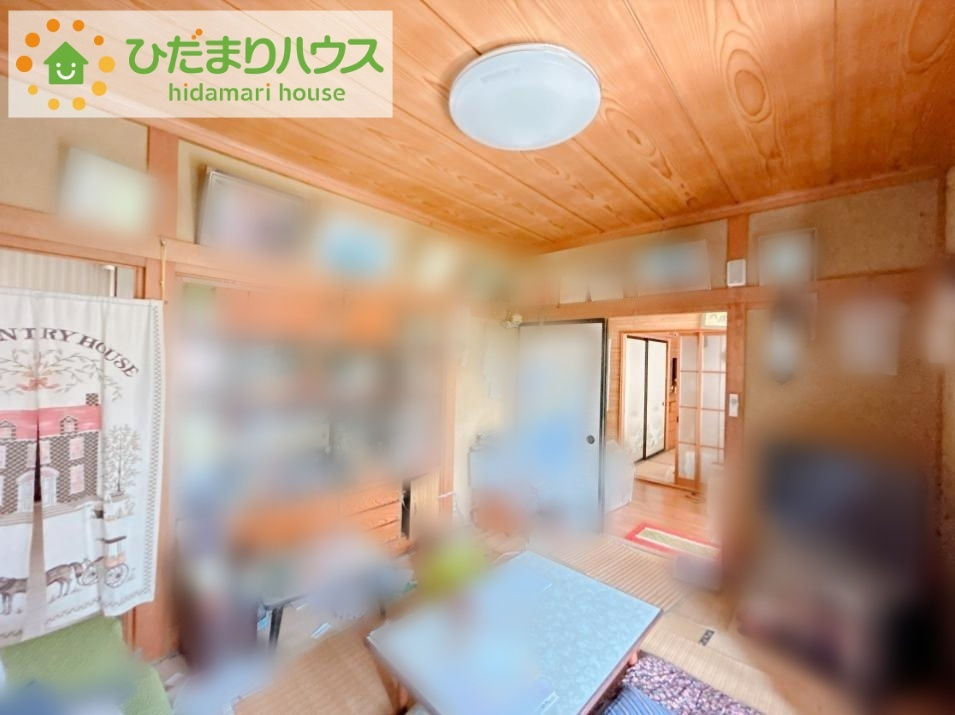 いわき市平中平窪二丁目　中古戸建の居間・リビング