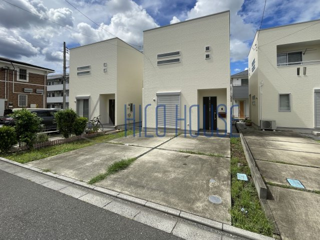 鯨井サイコロ B棟の外観