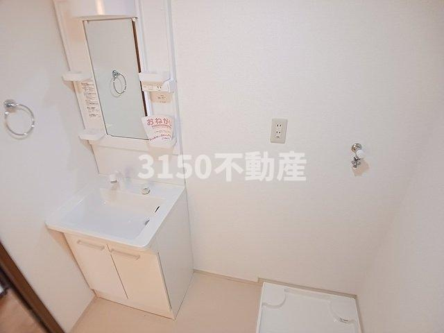 オアシス１２の洗面所|広い洗面スペース