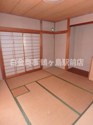 坂戸市鶴舞中古戸建の和室|リフォーム前の写真です