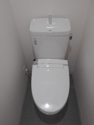 【トイレ】 | アンベリール西川口 | 清潔感のあるトイレです
