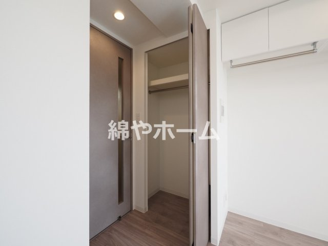 プレサンス鶴橋トレヴィエの収納|大きなものも収納できそうです