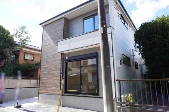 越谷市蒲生1丁目 新築分譲住宅の外観