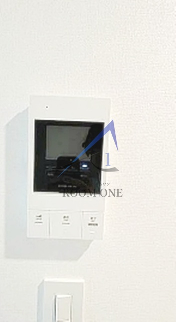 Ludens椎名町のセキュリティ|モニター付きインターホンです。