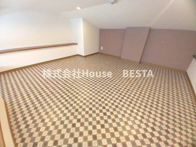 Viano神戸上筒井通Eastの子供部屋