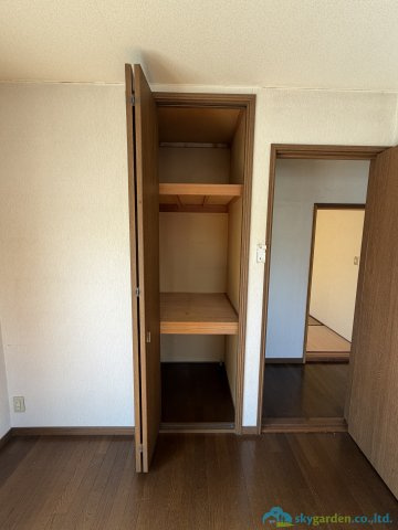 平塚市南金目　中古戸建の収納