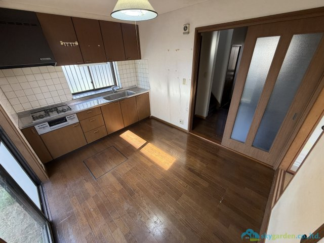 平塚市南金目　中古戸建のキッチン