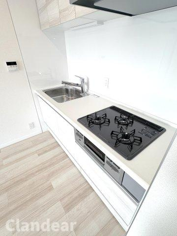 アドリーム西新井のキッチン|ドキドキの新生活も、安心してスタート。ぴったりの住まいを見つけませんか？クランディアが一緒に住まい選びをサポートします‼　まずは、お気軽にお問合せください　＃クランディア
