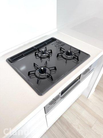 アドリーム西新井のキッチン|ドキドキの新生活も、安心してスタート。ぴったりの住まいを見つけませんか？クランディアが一緒に住まい選びをサポートします‼　まずは、お気軽にお問合せください　＃クランディア