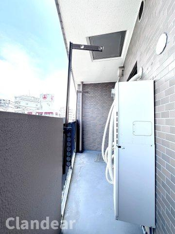 アドリーム西新井のバルコニー|ドキドキの新生活も、安心してスタート。ぴったりの住まいを見つけませんか？クランディアが一緒に住まい選びをサポートします‼　まずは、お気軽にお問合せください　＃クランディア