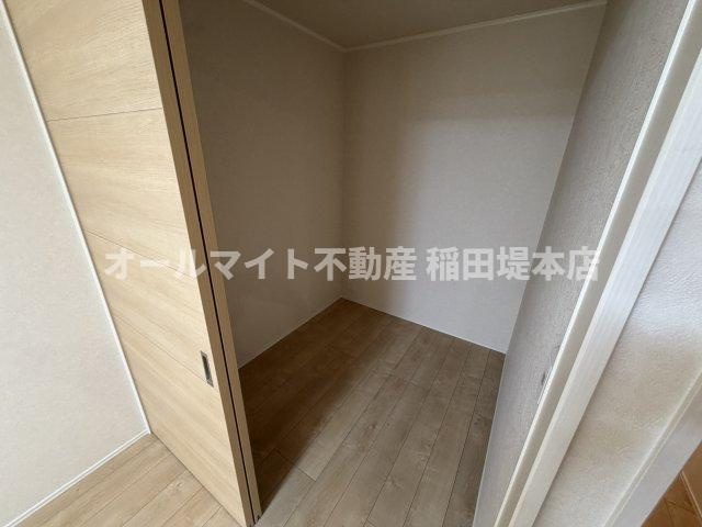 川崎市多摩区宿河原７丁目のアパートの収納