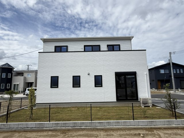 匝瑳市八日市場ロA区／太陽光発電システム付　新築一戸建の外観