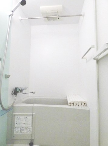 鎌倉市大船３丁目のアパートの浴室|浴室乾燥もあり女性の方も安心♪