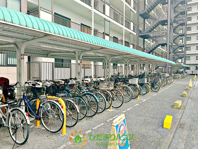 ライオンズガーデン久喜壱番館の駐輪場